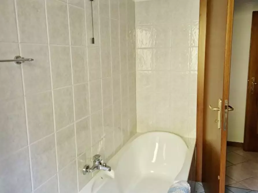 Immagine 8 di Casa semindipendente in vendita  16 a Malonno