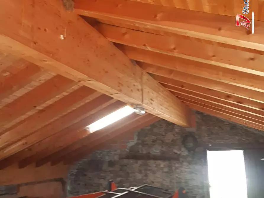 Immagine 3 di Rustico / casale in vendita  a Monno