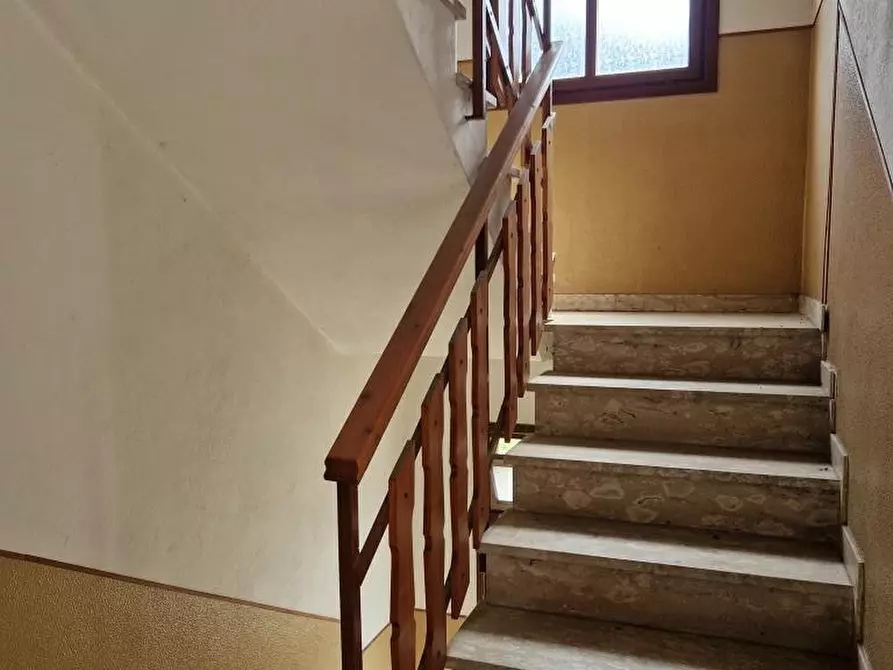 Immagine 5 di Casa semindipendente in vendita  a Malonno