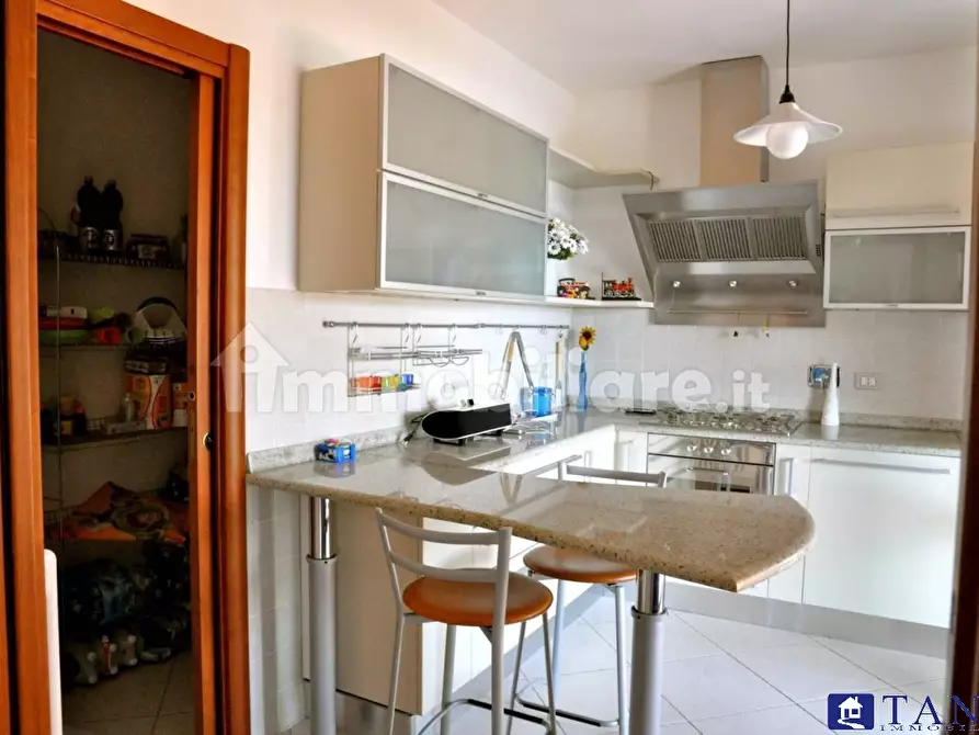 Immagine 5 di Casa semindipendente in vendita  2 a Castelnuovo Magra