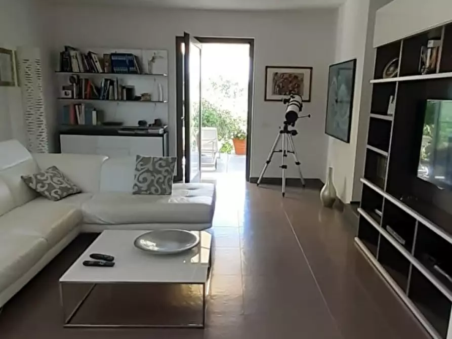 Immagine 3 di Casa semindipendente in vendita  1 a Castelnuovo Magra