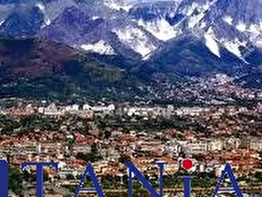 Immagine 9 di Casa semindipendente in vendita  76 a Ortonovo