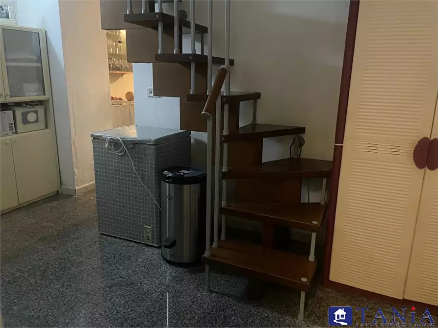 Immagine 9 di Casa semindipendente in vendita  a Ortonovo