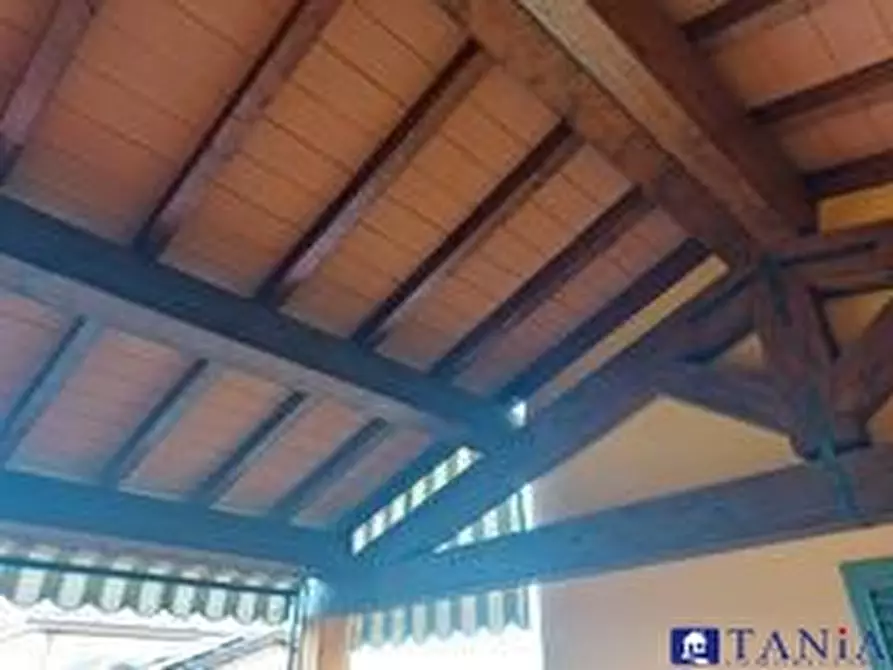 Immagine 2 di Casa semindipendente in vendita  23 a Castelnuovo Magra