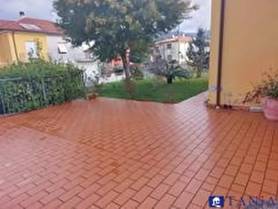 Immagine 9 di Casa semindipendente in vendita  23 a Castelnuovo Magra