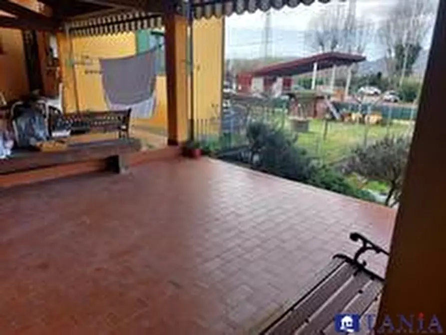 Immagine 8 di Casa semindipendente in vendita  23 a Castelnuovo Magra