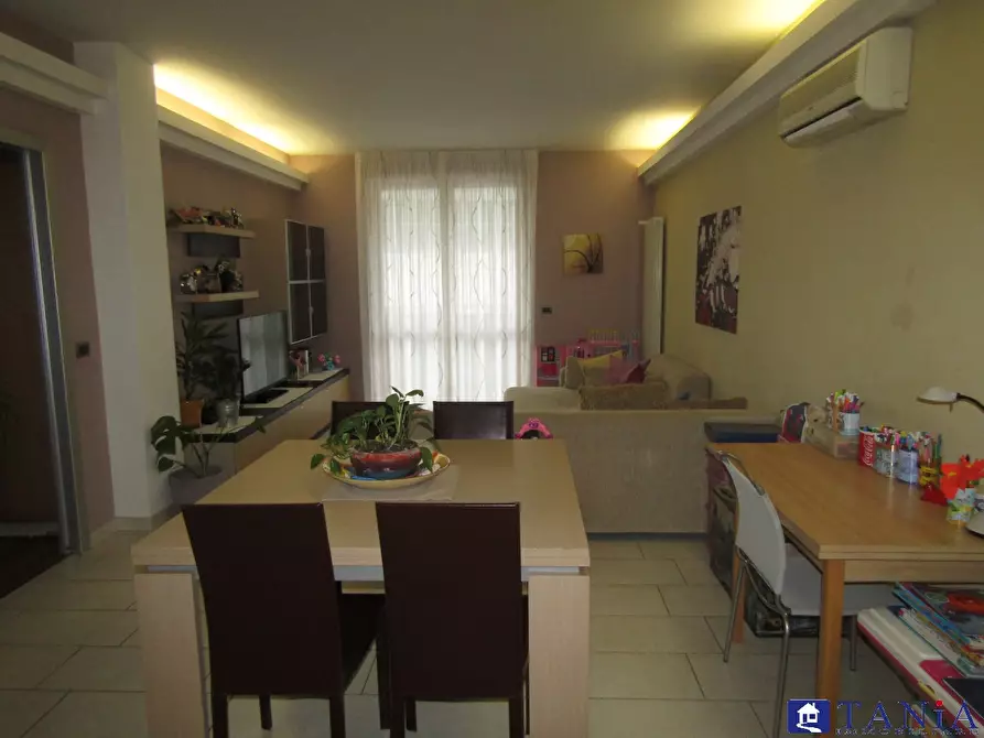 Immagine 7 di Casa semindipendente in vendita  2 a Carrara