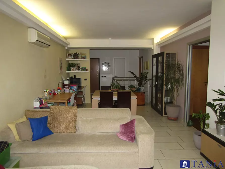 Immagine 9 di Casa semindipendente in vendita  2 a Carrara