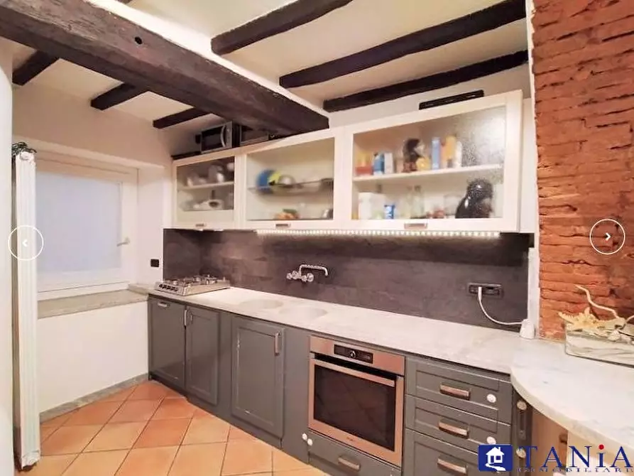 Immagine 4 di Casa semindipendente in vendita  32 a Carrara