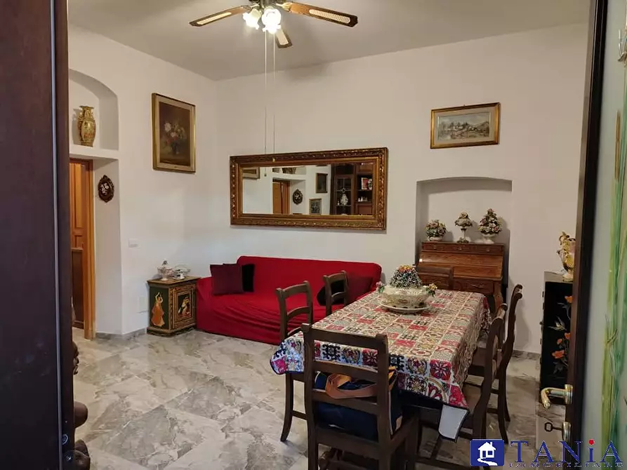 Immagine 8 di Casa semindipendente in vendita  a Carrara