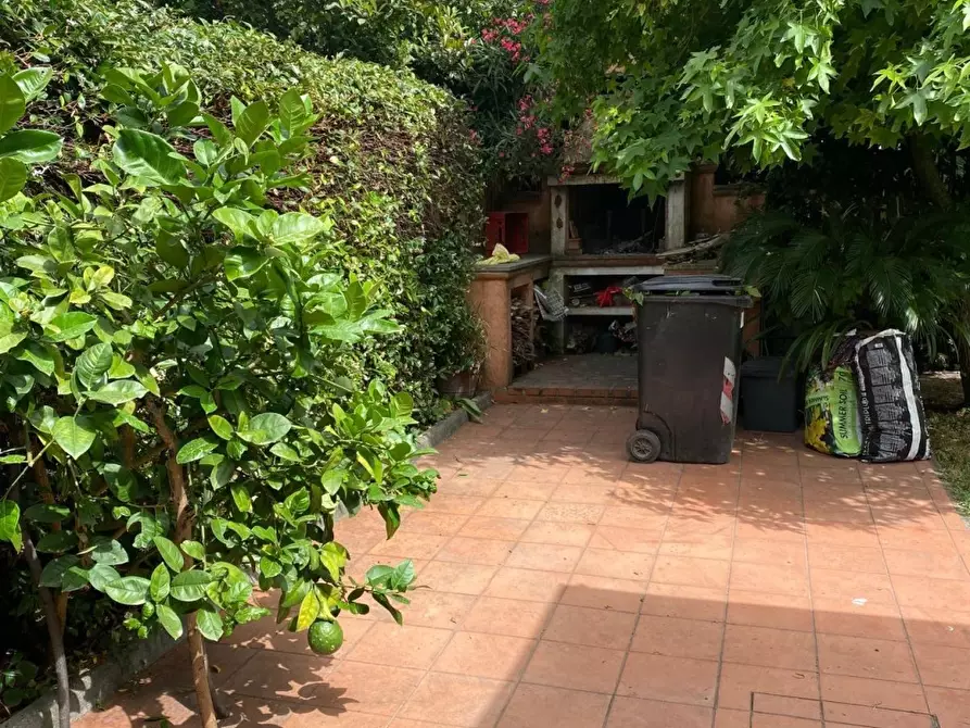 Immagine 8 di Casa semindipendente in vendita  a Carrara