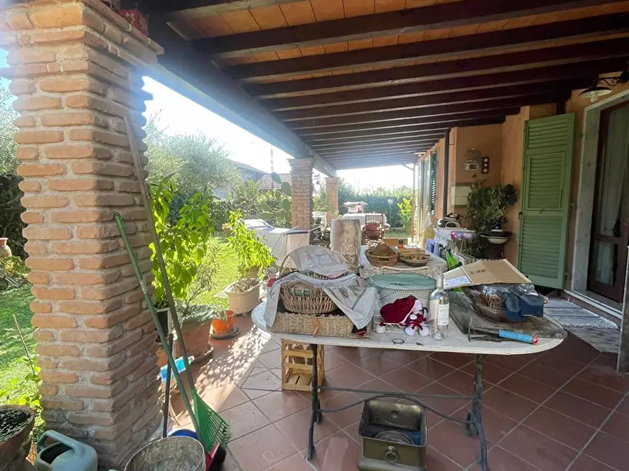 Immagine 10 di Casa semindipendente in vendita  a Carrara