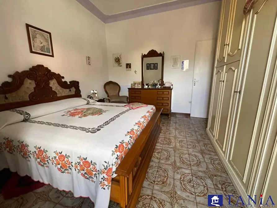 Immagine 4 di Casa semindipendente in vendita  23 a Carrara