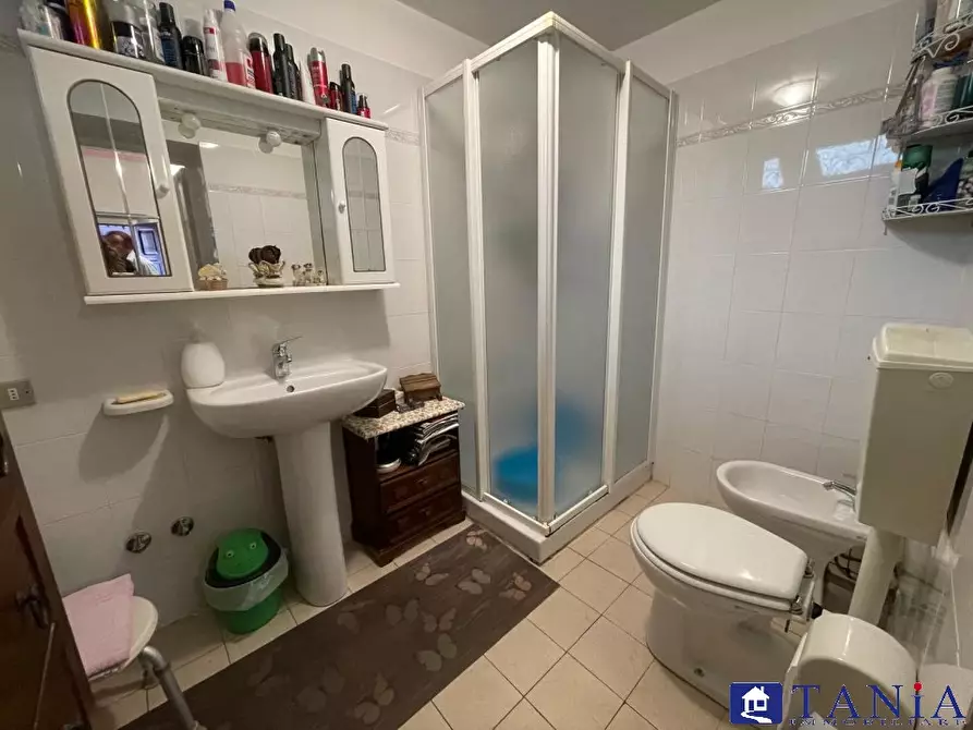 Immagine 9 di Casa semindipendente in vendita  23 a Carrara