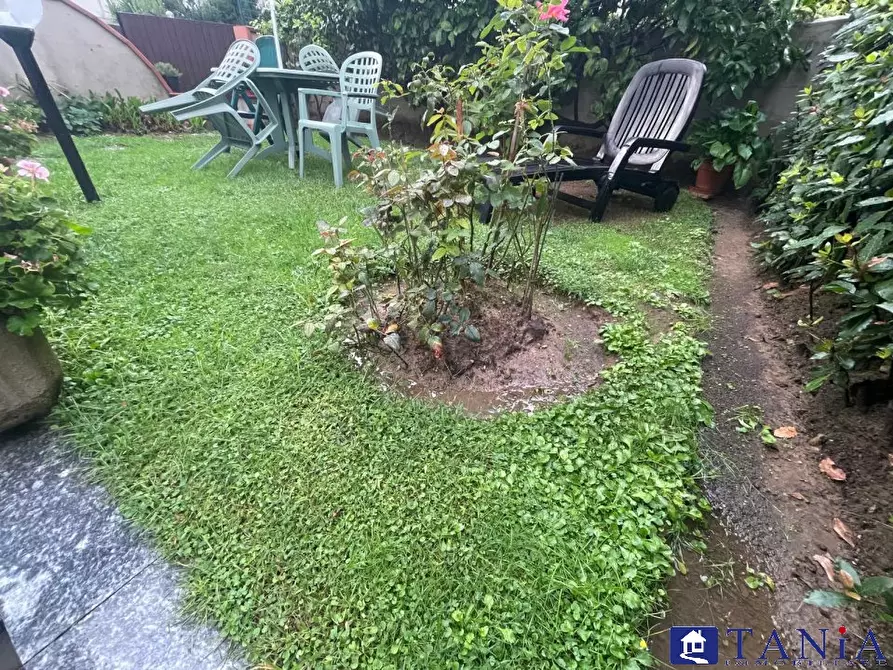 Immagine 1 di Casa semindipendente in vendita  12 a Carrara