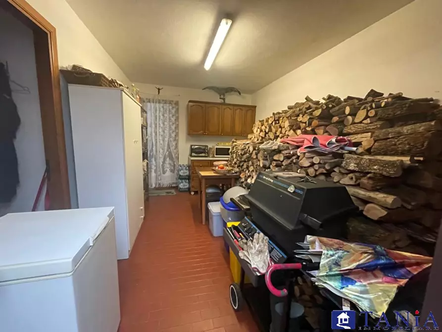 Immagine 8 di Casa semindipendente in vendita  12 a Carrara