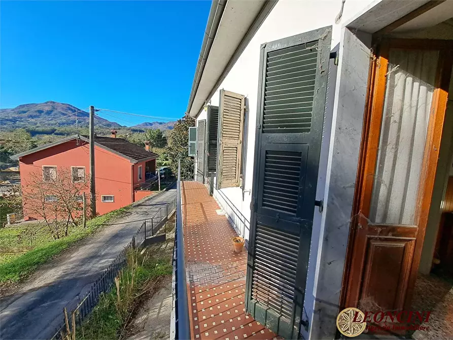 Immagine 6 di Casa semindipendente in vendita  3 a Filattiera