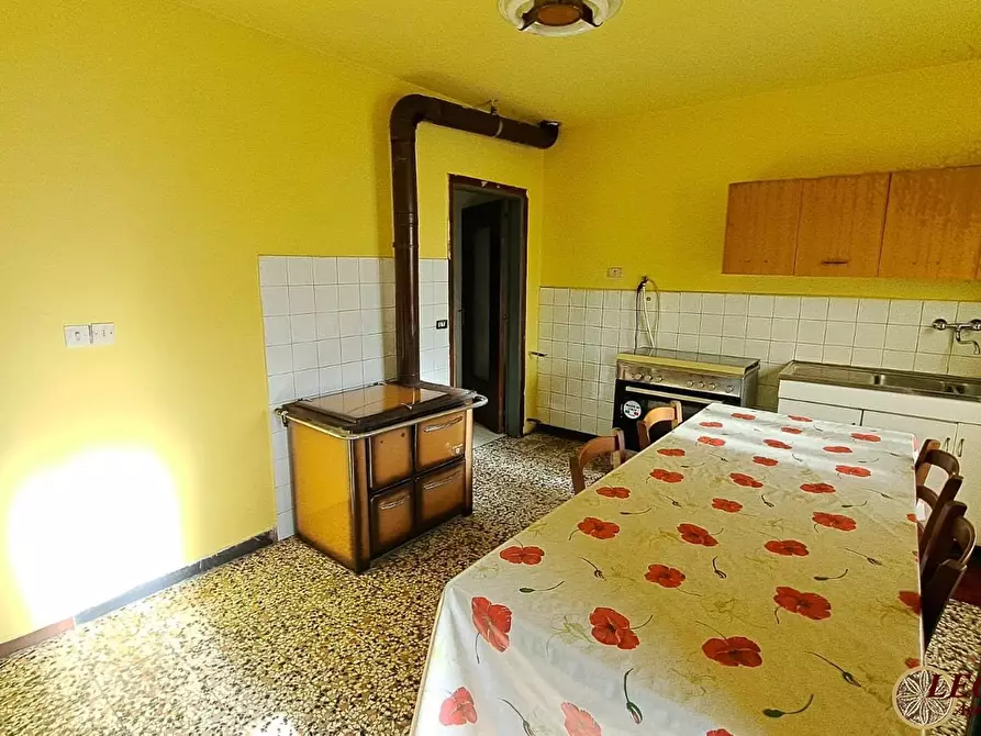 Immagine 7 di Casa semindipendente in vendita  55 a Mulazzo