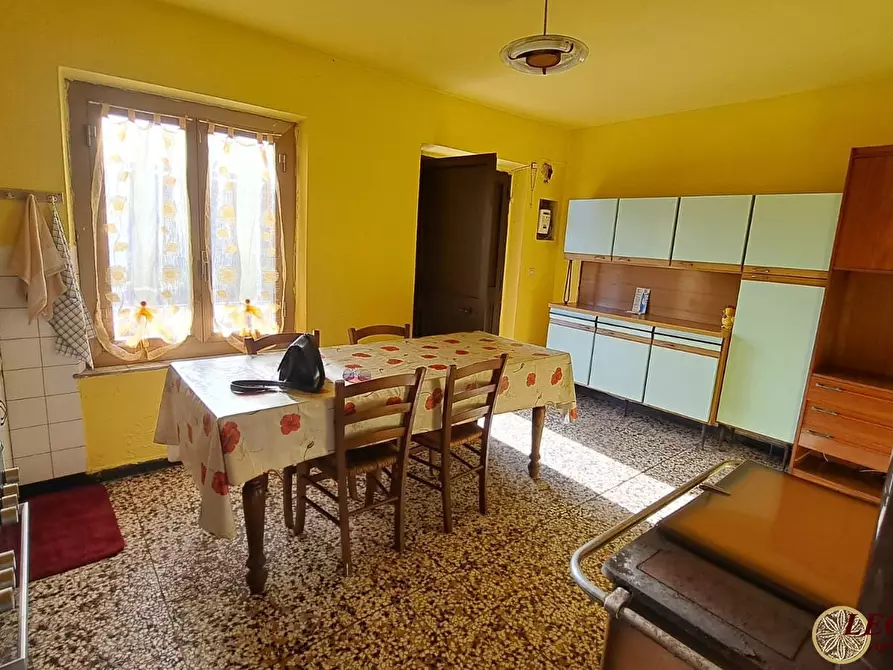 Immagine 5 di Casa semindipendente in vendita  55 a Mulazzo