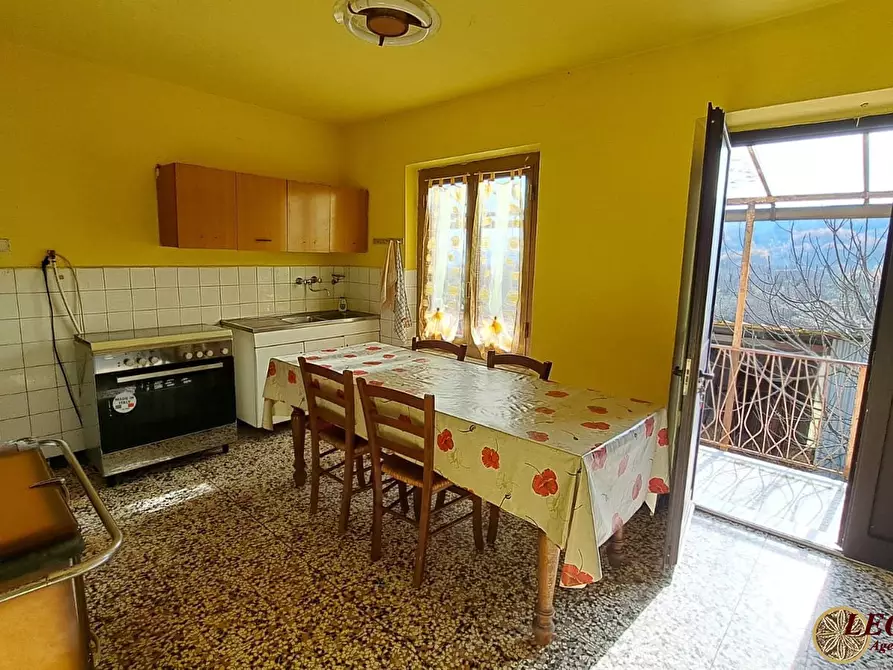 Immagine 6 di Casa semindipendente in vendita  55 a Mulazzo