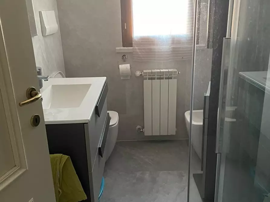 Immagine 2 di Casa semindipendente in vendita  90 a Carrara