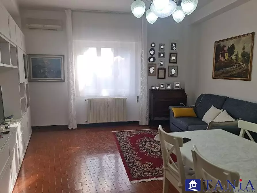 Immagine 5 di Casa semindipendente in vendita  23 a Carrara