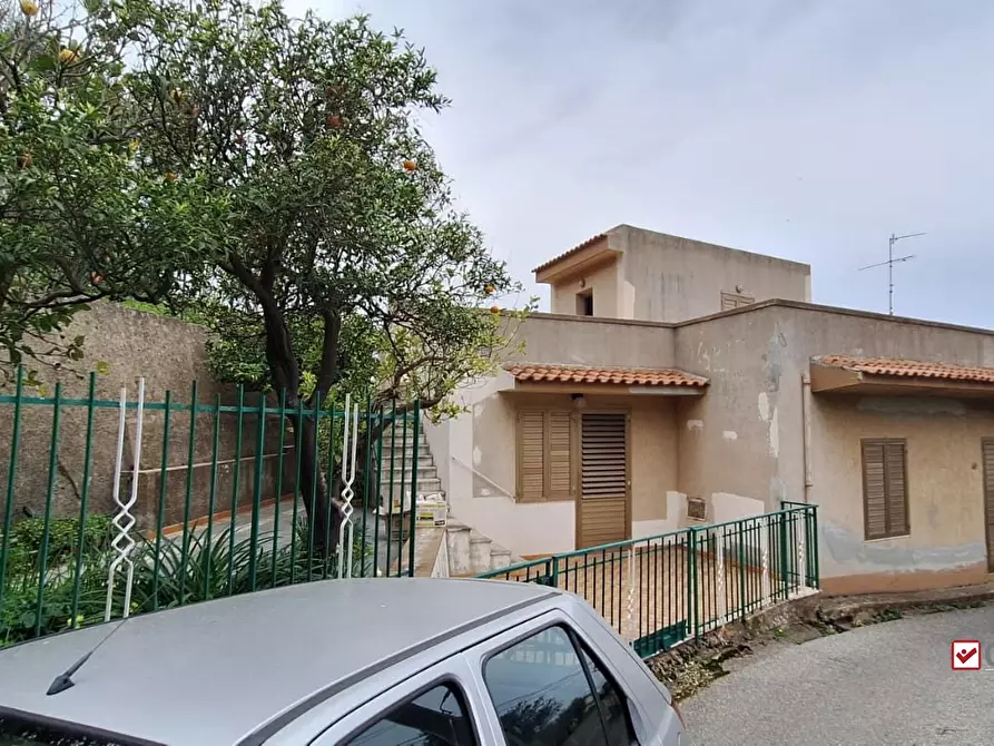 Immagine 2 di Casa semindipendente in vendita  a Messina