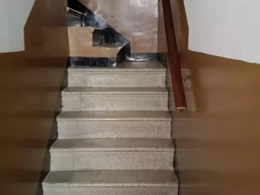 Immagine 3 di Appartamento in vendita  a Ali' Terme