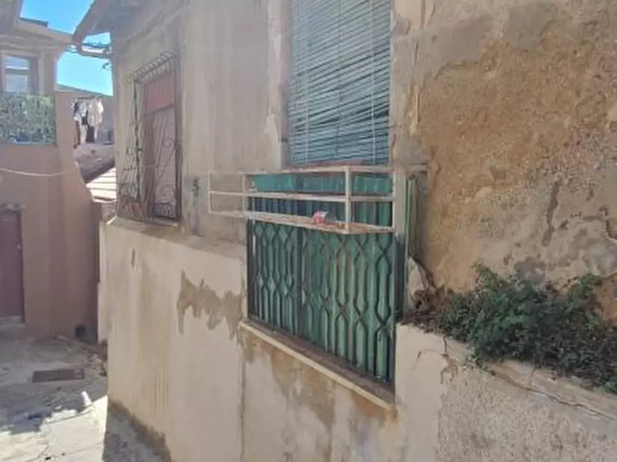 Immagine 2 di Appartamento in vendita  a Messina