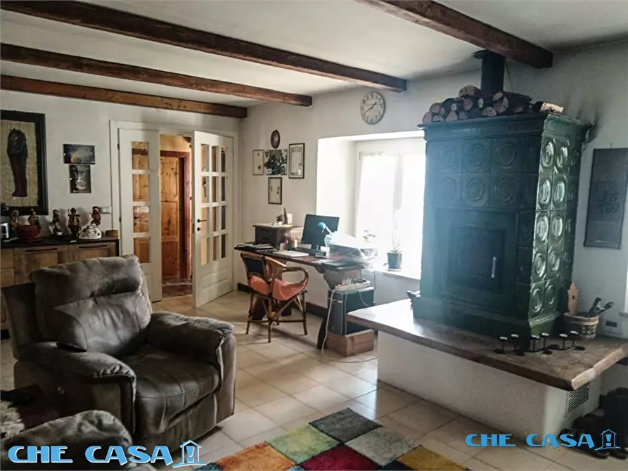 Immagine 8 di Casa semindipendente in vendita  a Tavoleto