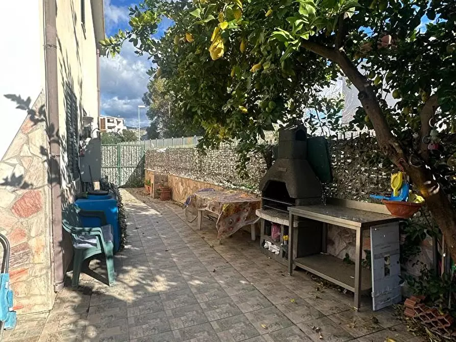 Immagine 3 di Casa semindipendente in vendita  a Melito Di Porto Salvo