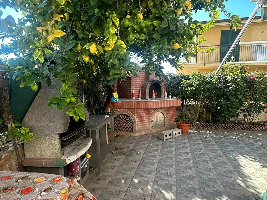 Immagine 2 di Casa semindipendente in vendita  a Melito Di Porto Salvo