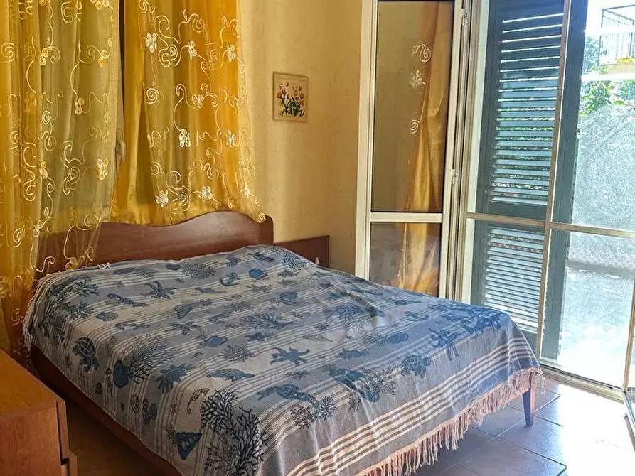 Immagine 8 di Casa semindipendente in vendita  a Melito Di Porto Salvo