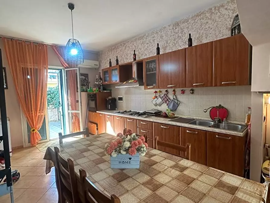 Immagine 6 di Casa semindipendente in vendita  a Melito Di Porto Salvo