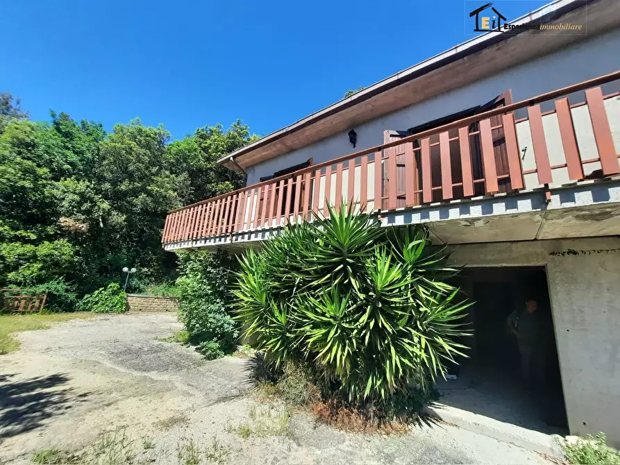 Immagine 4 di Casa semindipendente in vendita  21 a Poggio Catino