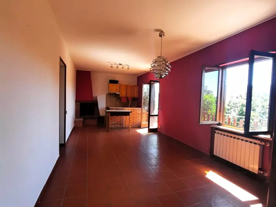 Immagine 8 di Casa semindipendente in vendita  21 a Poggio Catino