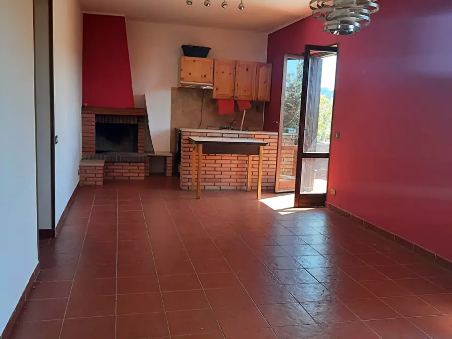 Immagine 6 di Casa semindipendente in vendita  21 a Poggio Catino