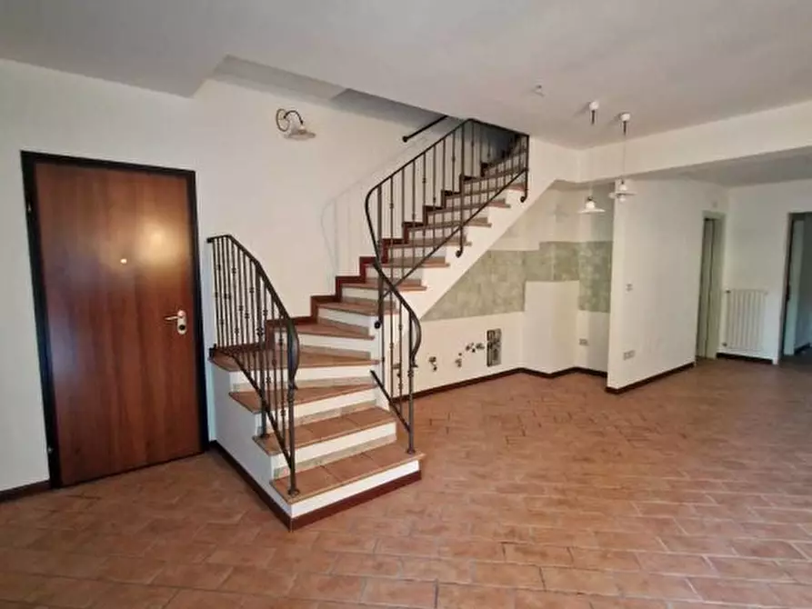 Immagine 5 di Casa semindipendente in vendita  a Novafeltria