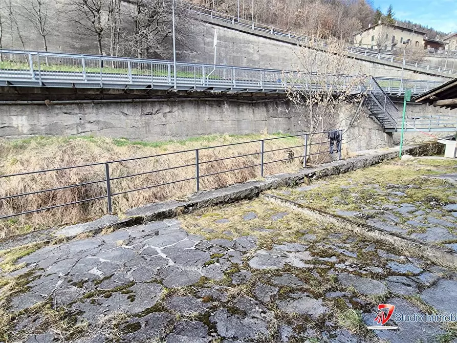 Immagine 10 di Casa semindipendente in vendita  45 a Aprica