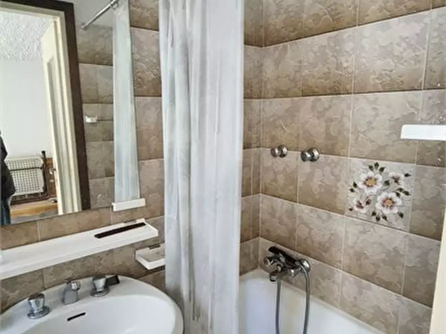 Immagine 6 di Casa semindipendente in vendita  45 a Aprica