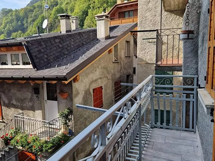 Immagine 4 di Casa semindipendente in vendita  60 a Aprica
