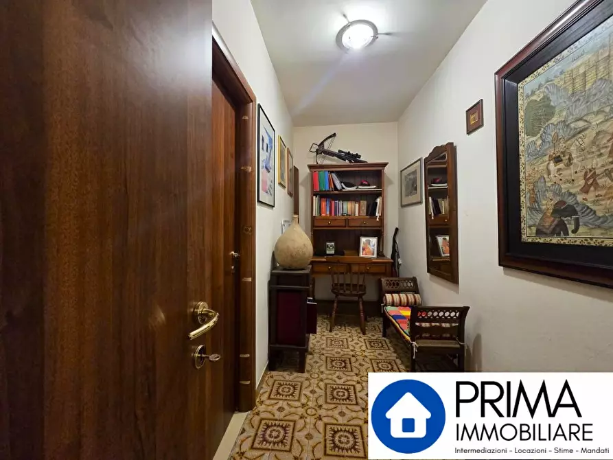 Immagine 9 di Casa semindipendente in vendita  a Stroncone