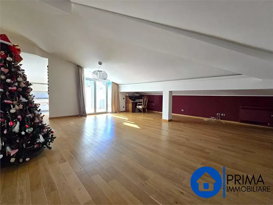 Immagine 9 di Casa semindipendente in vendita  a Montefranco