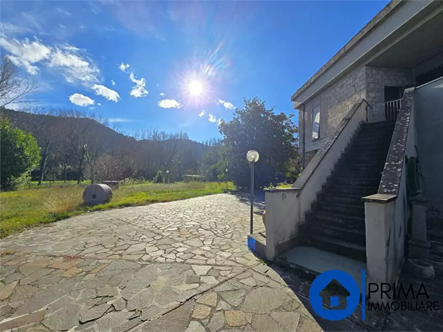 Immagine 2 di Casa semindipendente in vendita  a Montefranco