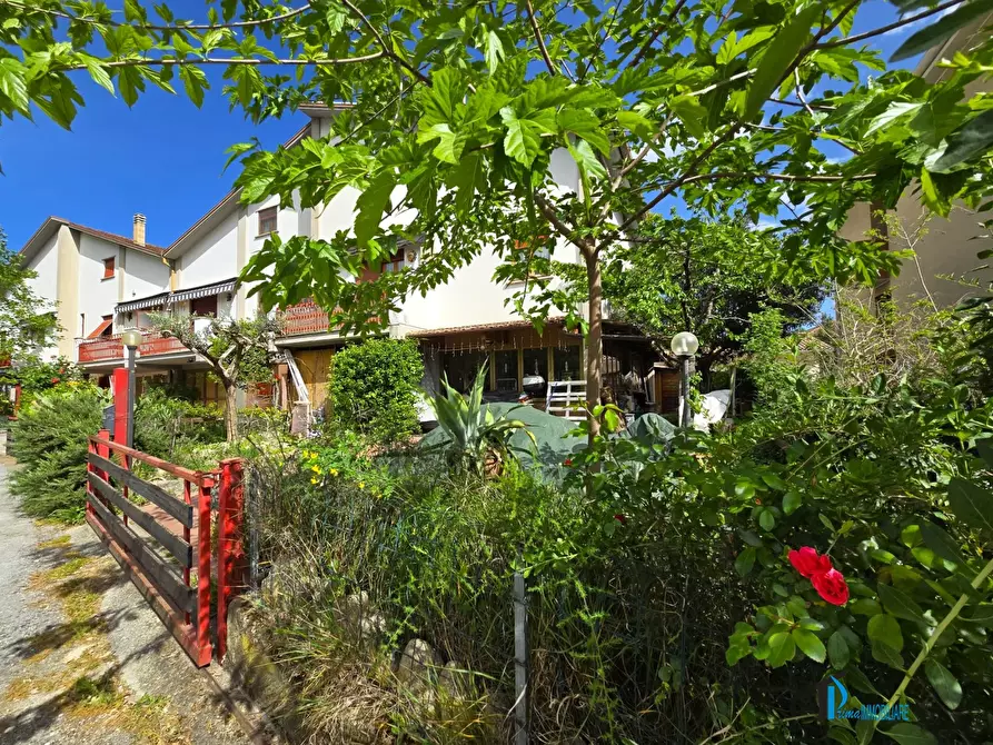 Immagine 1 di Casa semindipendente in vendita  a Terni