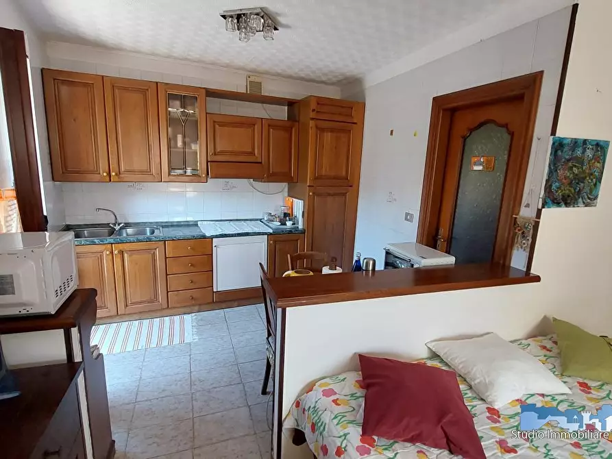 Immagine 7 di Casa semindipendente in vendita  a Vistrorio