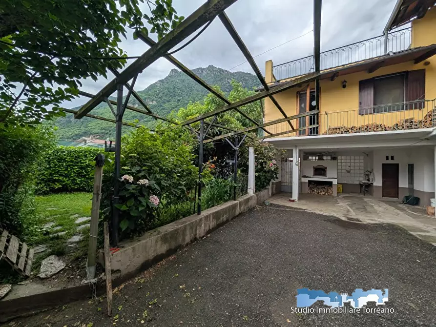 Immagine 5 di Casa semindipendente in vendita  a Quassolo