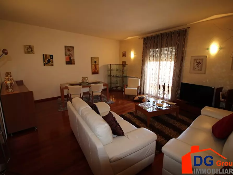 Immagine 6 di Casa semindipendente in vendita  a Alcamo