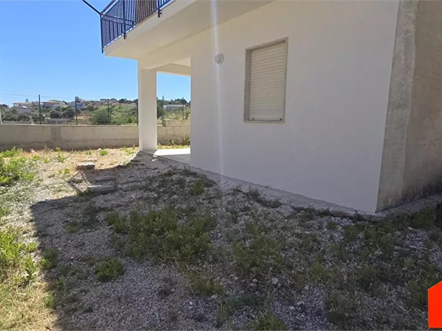 Immagine 2 di Casa semindipendente in vendita  a Alcamo