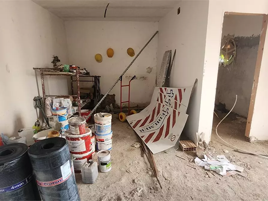 Immagine 10 di Casa indipendente in vendita  a Cardito